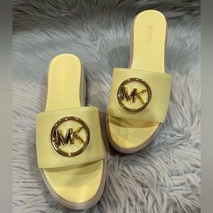 Michael Michael Kors Women’s Sadler Logo Wedge Platform Sandals. New